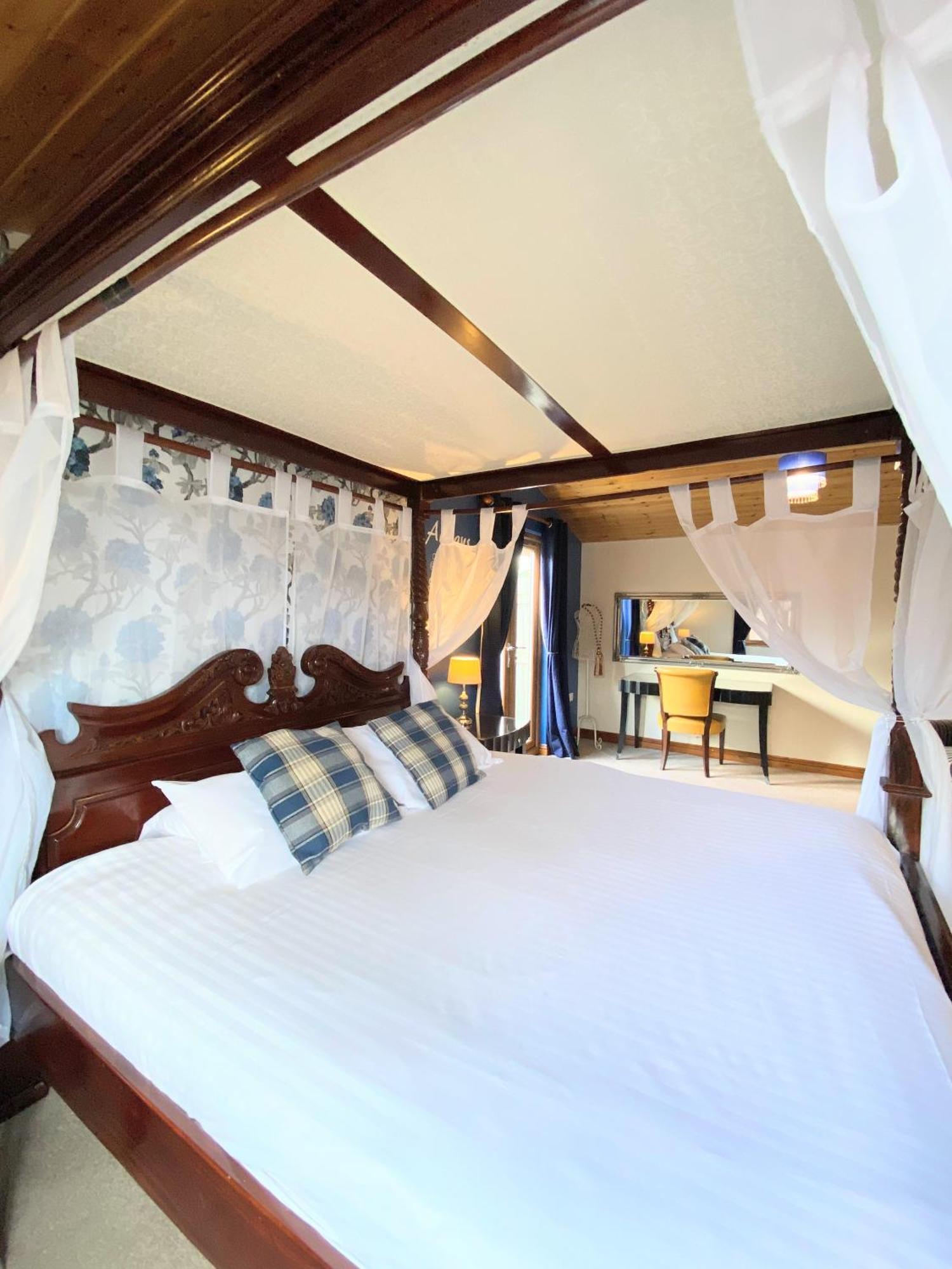 Lomond 5 With Private Hot Tub - Fife - Loch Leven - Lomond Hills - Pet Friendly Villa Kelty Exteriör bild