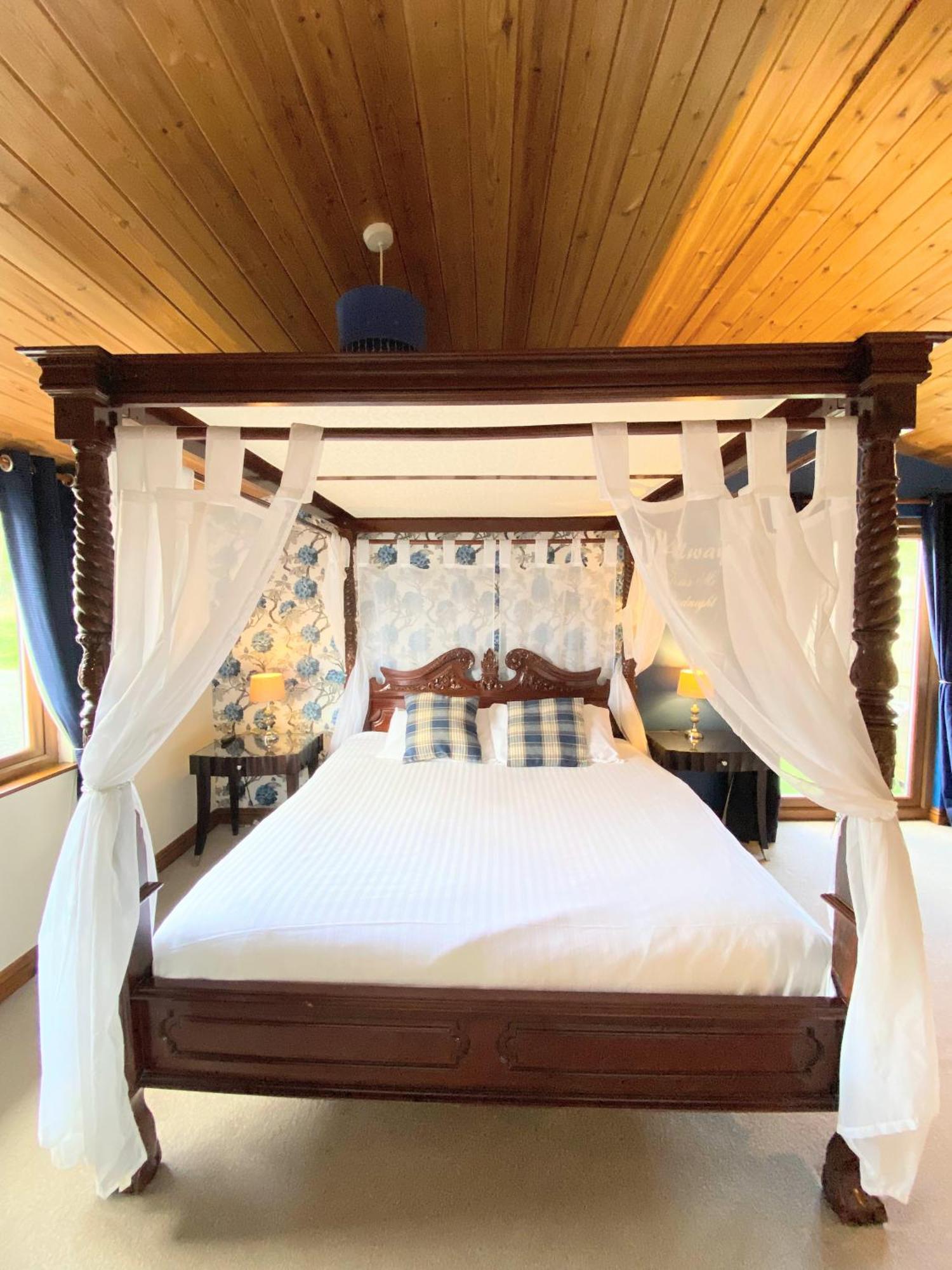 Lomond 5 With Private Hot Tub - Fife - Loch Leven - Lomond Hills - Pet Friendly Villa Kelty Exteriör bild
